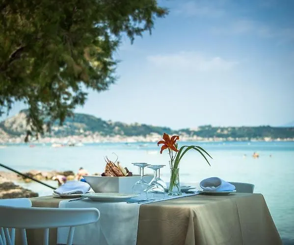 Mimoza Beach