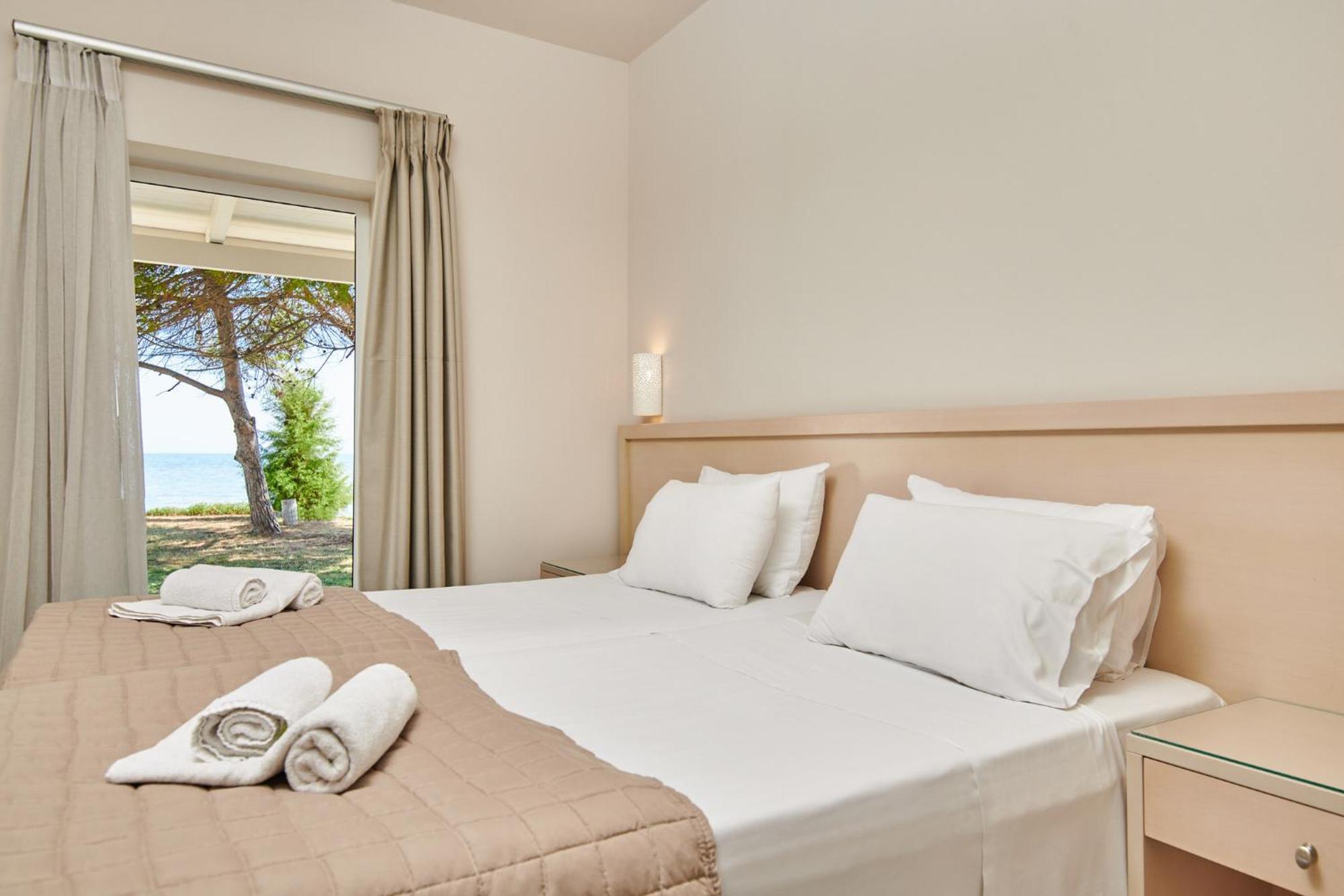 Hotel Mimoza Argassi